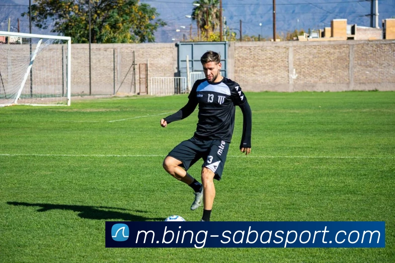 独行侠明日客战猛龙弗拉格因伤病管理出战成疑场均数据引关注